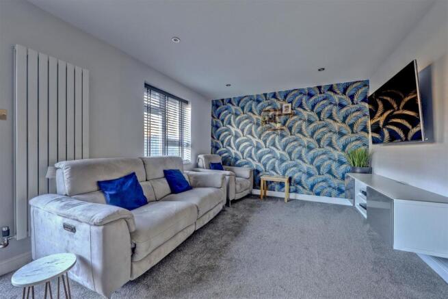 Living/dining room