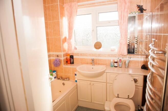 Photo 16
