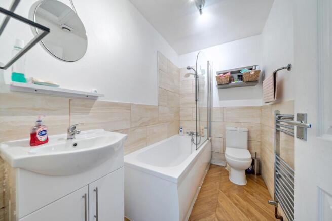 2 bed Terraced for sale Image 9