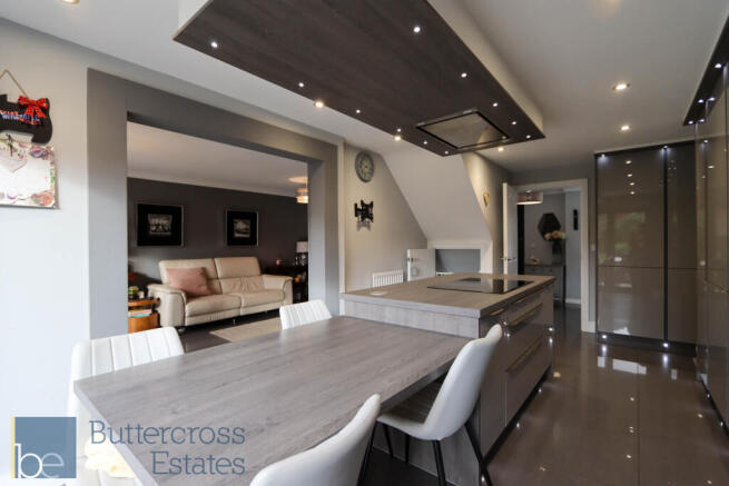 Open Plan Kitchen and Living Room