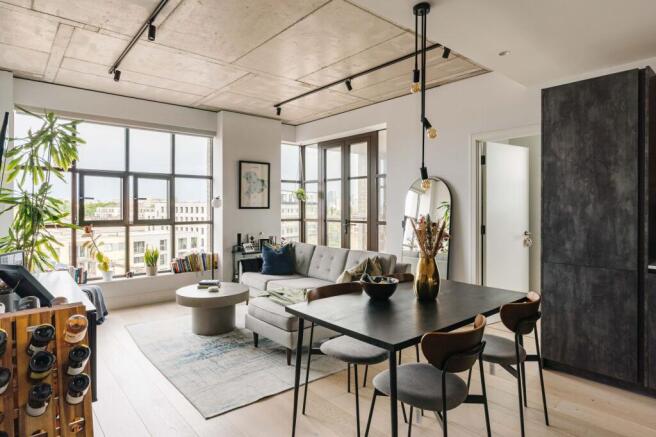 Empress Apartments E2
