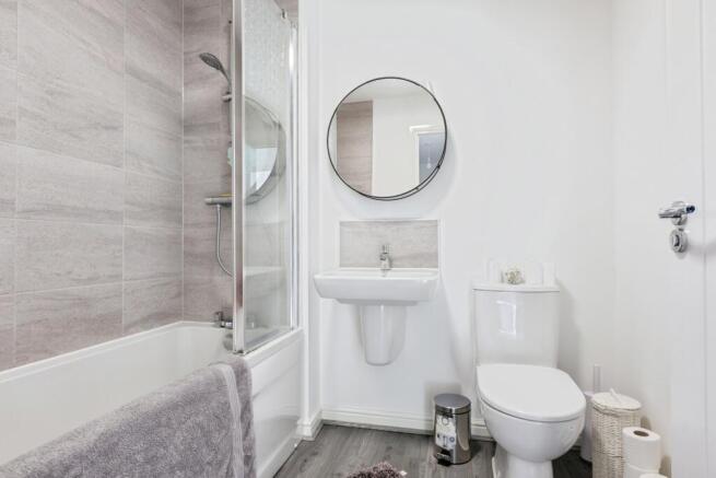 3 bed Semi-Detached for sale Image 12