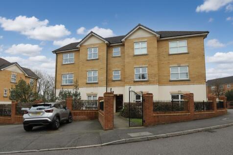 Hampstead Drive, Whitefield, M45