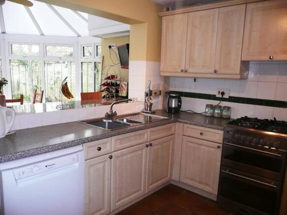 Kitchen (a)