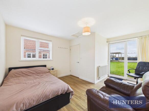 4 bed Semi-Detached for sale Image 7