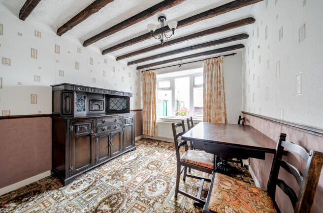 3 bed Semi-Detached for sale Image 4