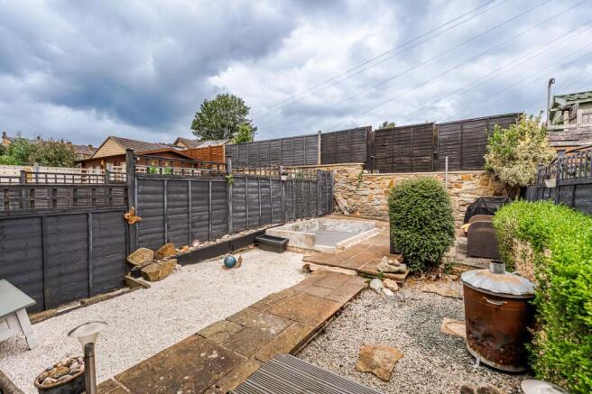 2 bed Terraced for sale Image 10