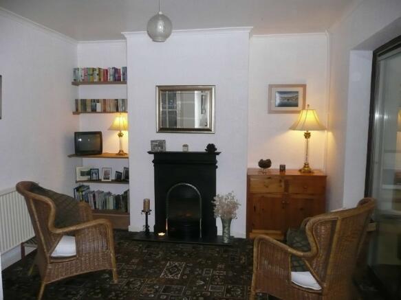 Photo 10