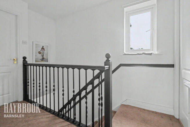 3 bed Detached for sale Image 9