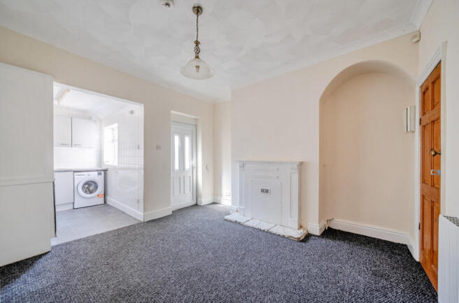 2 bed Terraced for sale Image 6