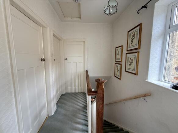 3 bed Semi-Detached for sale Image 9