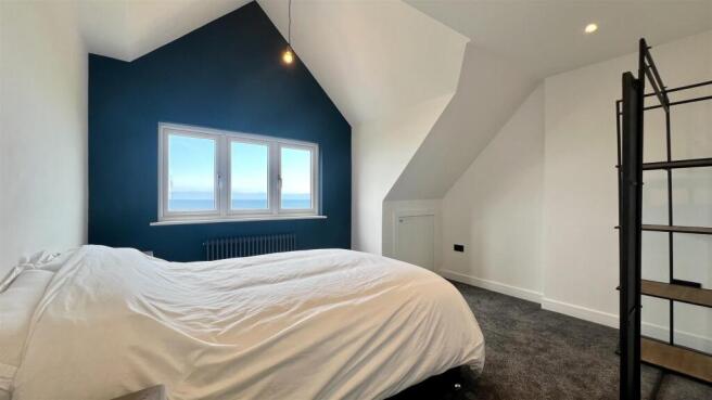 bed 3