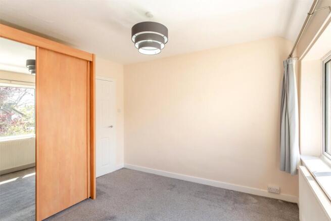 4 bed Detached for sale Image 12