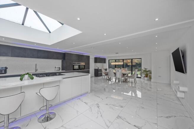 Breakfast/Kitchen Diner