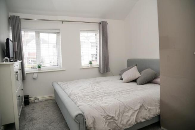 Bedroom - Front Aspect