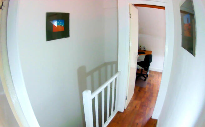 3 bed Terraced for sale Image 10
