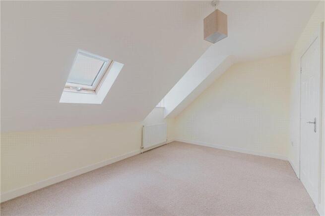 3 bed End of Terrace to rent Image 12