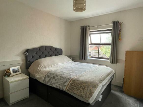 Bedroom,.jpg