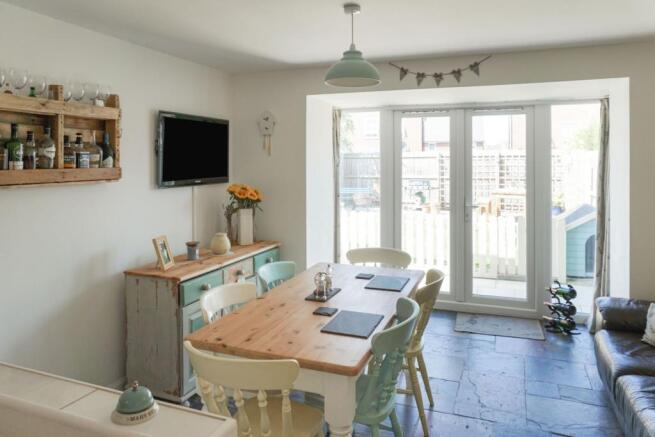 Kitchen/Dining Room