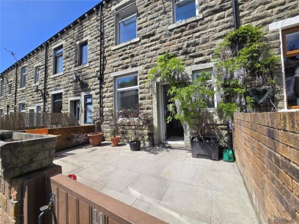 Rear Access & Garden