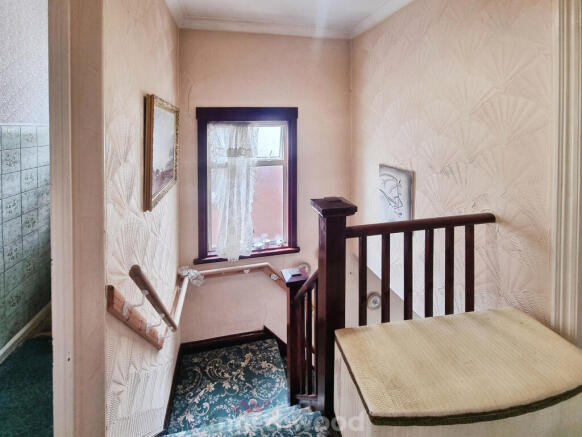 3 bed Semi-Detached for sale Image 4