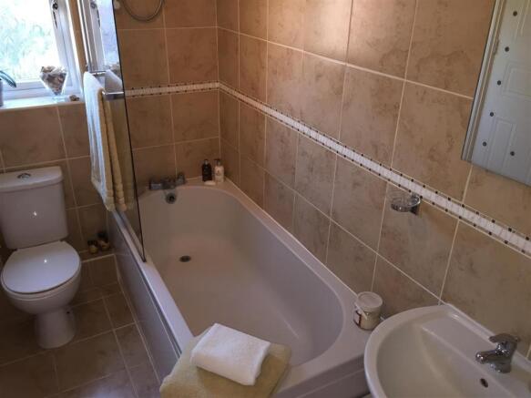 9 ormsdale close Bat