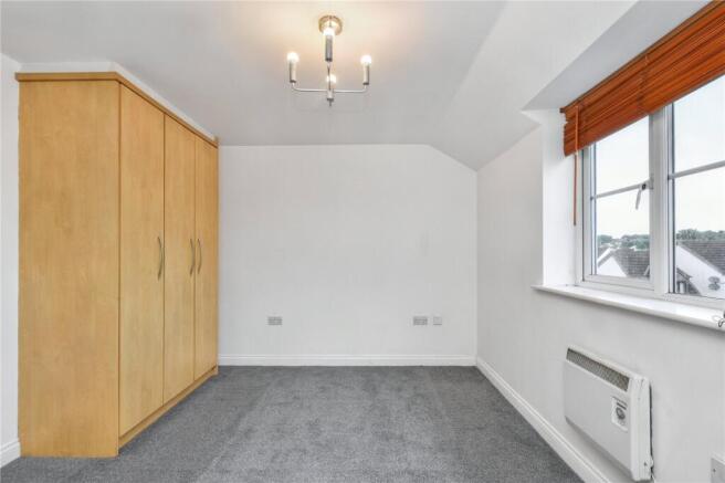 2 bed Apartment for sale Image 4