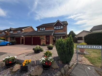 Littlefields, Mottram, Hyde