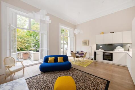 Queens Gardens, London, W2