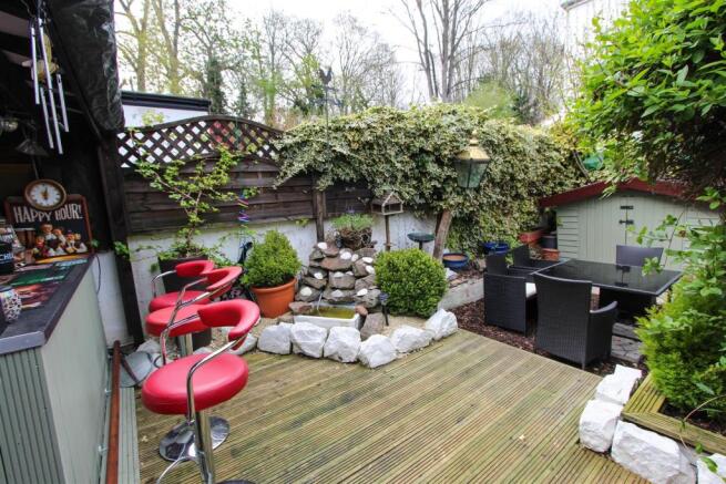 GARDEN 2.jpg