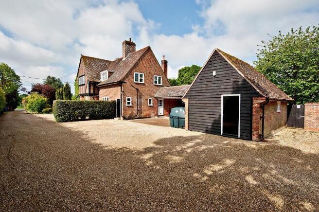 Drive, Garage & Outb