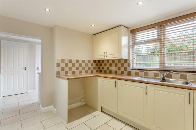 8622211-interior05.jpg