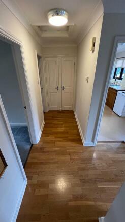 Hallway 2.jpg