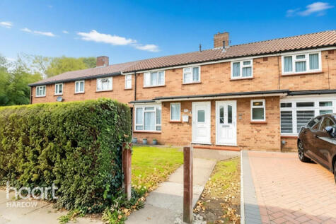The Oxleys, Harlow