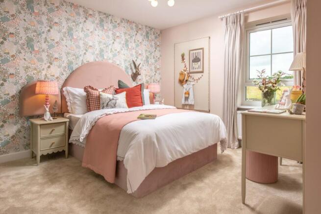 4 bed Detached for sale Image 8