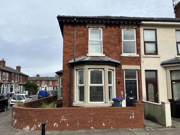 3-bed flat on Flats A and B, 8 Edelston Road, Blackpool, Lancashire FY1 3HN, £50,000