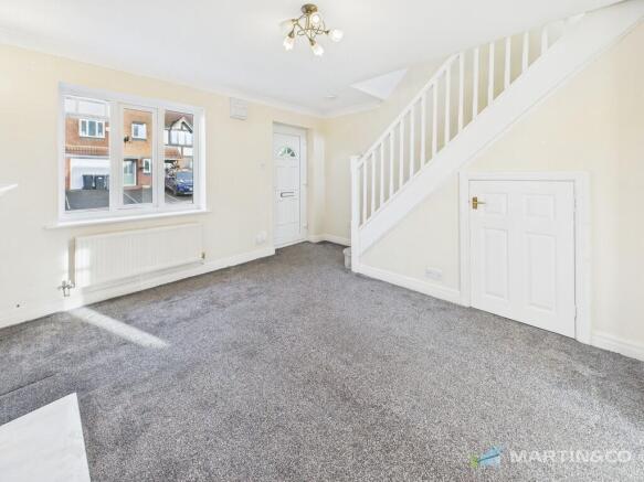 CAM02318G0-PR0584...