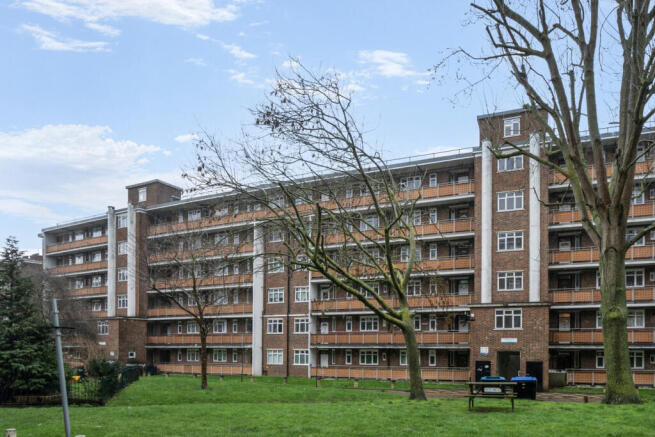 1410693-1-698df40...