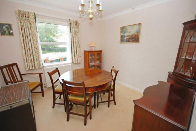 Dining Room/Bedroom 3