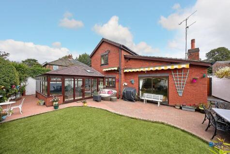 North Drive, Wavertree, L15