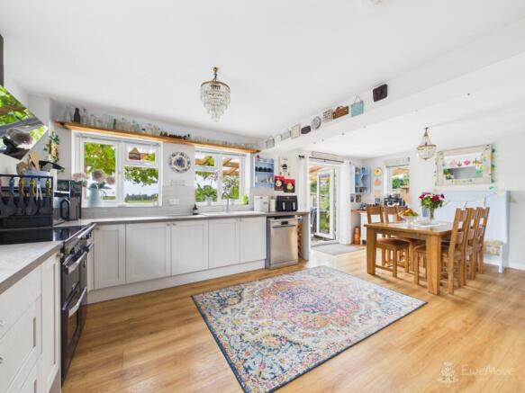 Kitchen diner- Mark Stephens EweMove Newmarket and