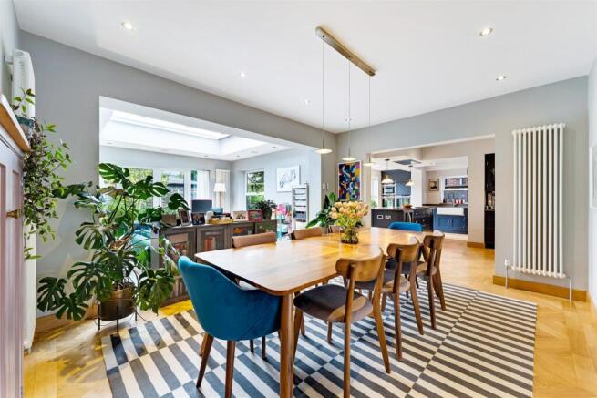 4 Fairbourne Drive-26.jpg