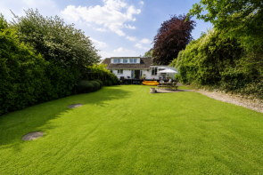 42 The Nest, Penhalls Way, Truro TR3 6EX