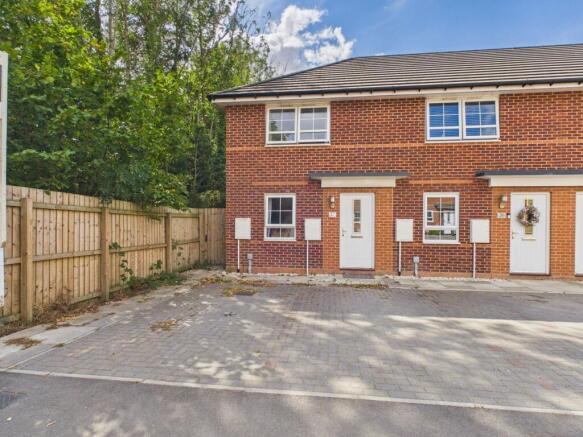 2 bed End of Terrace for sale in driffield