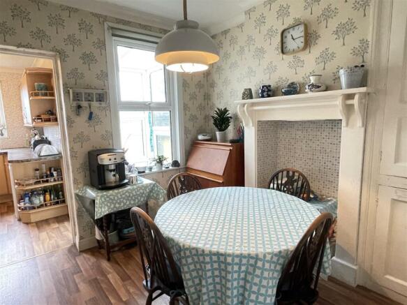 Breakfast Room