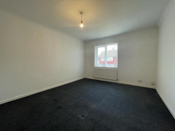 3 bed Terraced to rent Image 4