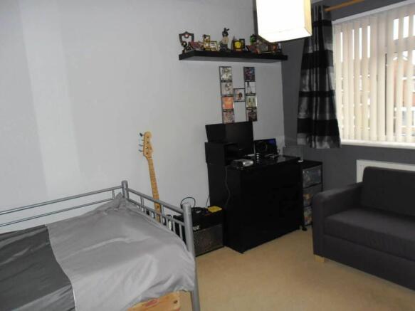 Photo 13