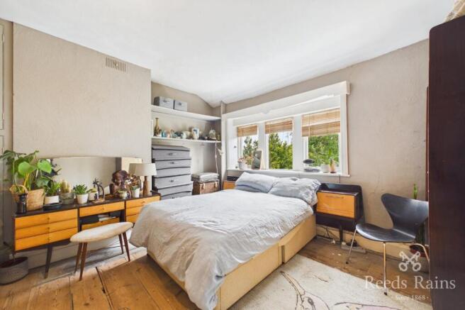 2 bed Semi-Detached for sale Image 6