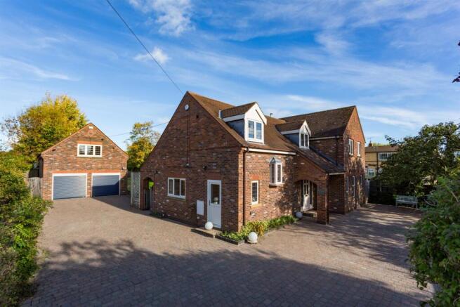 Appledale House