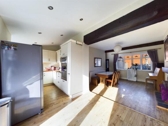 Open Plan Dining Garden Kitchen